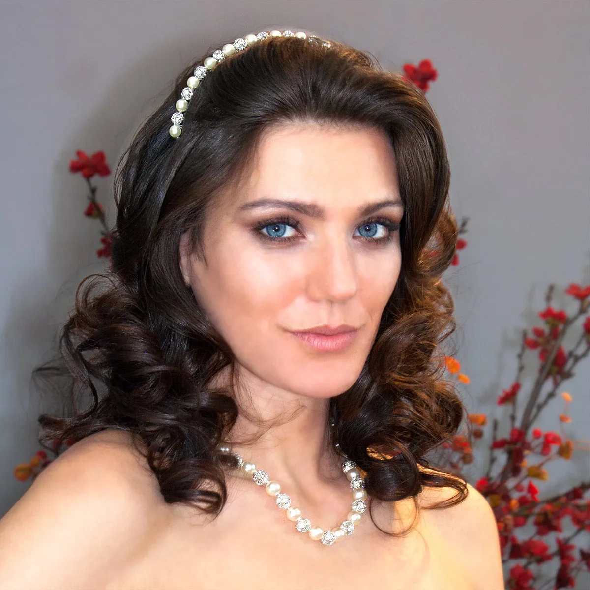 10mm Pearl & Rhinestone Bead Necklace