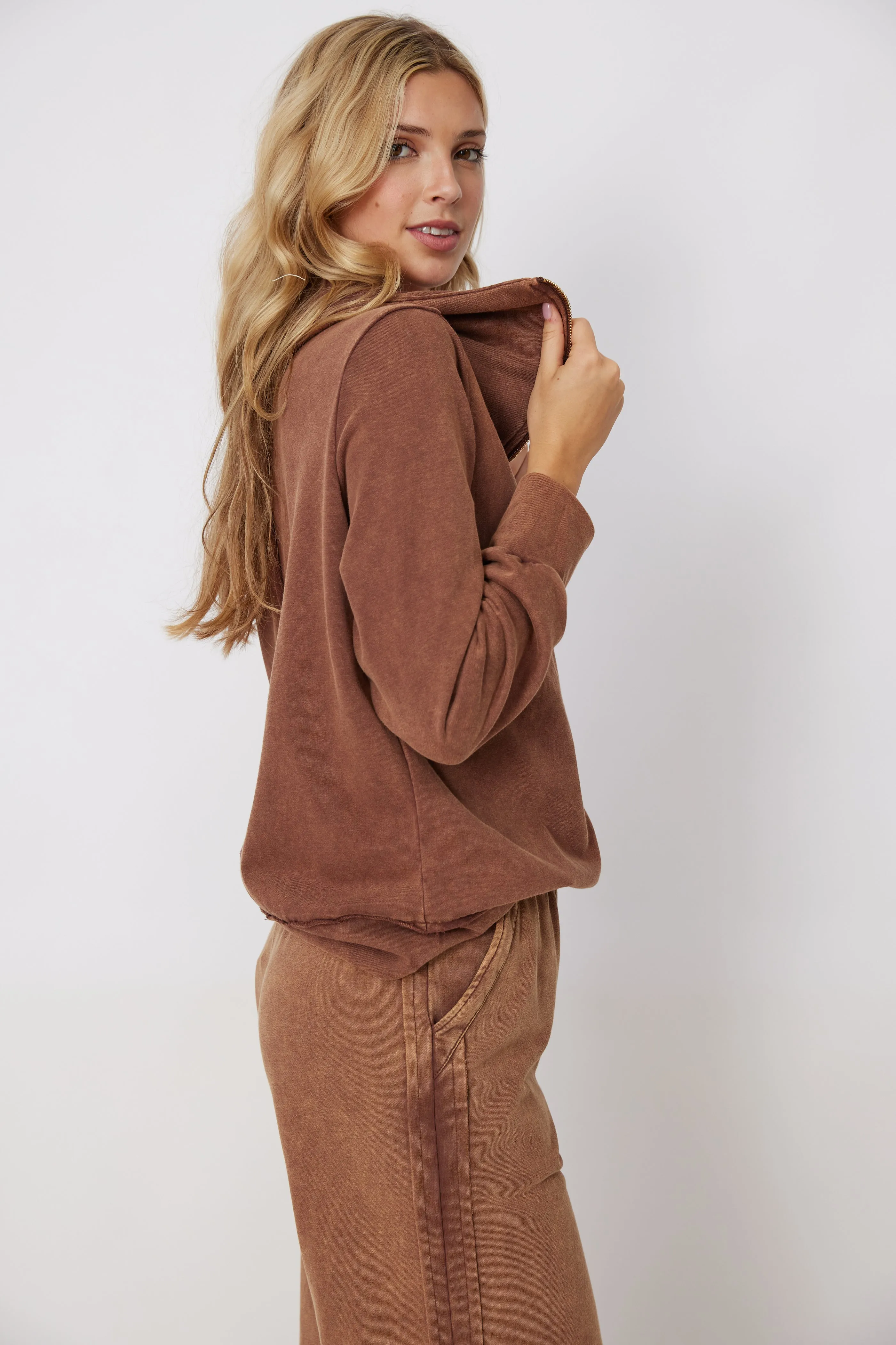 Brett Half Zip Pullover
