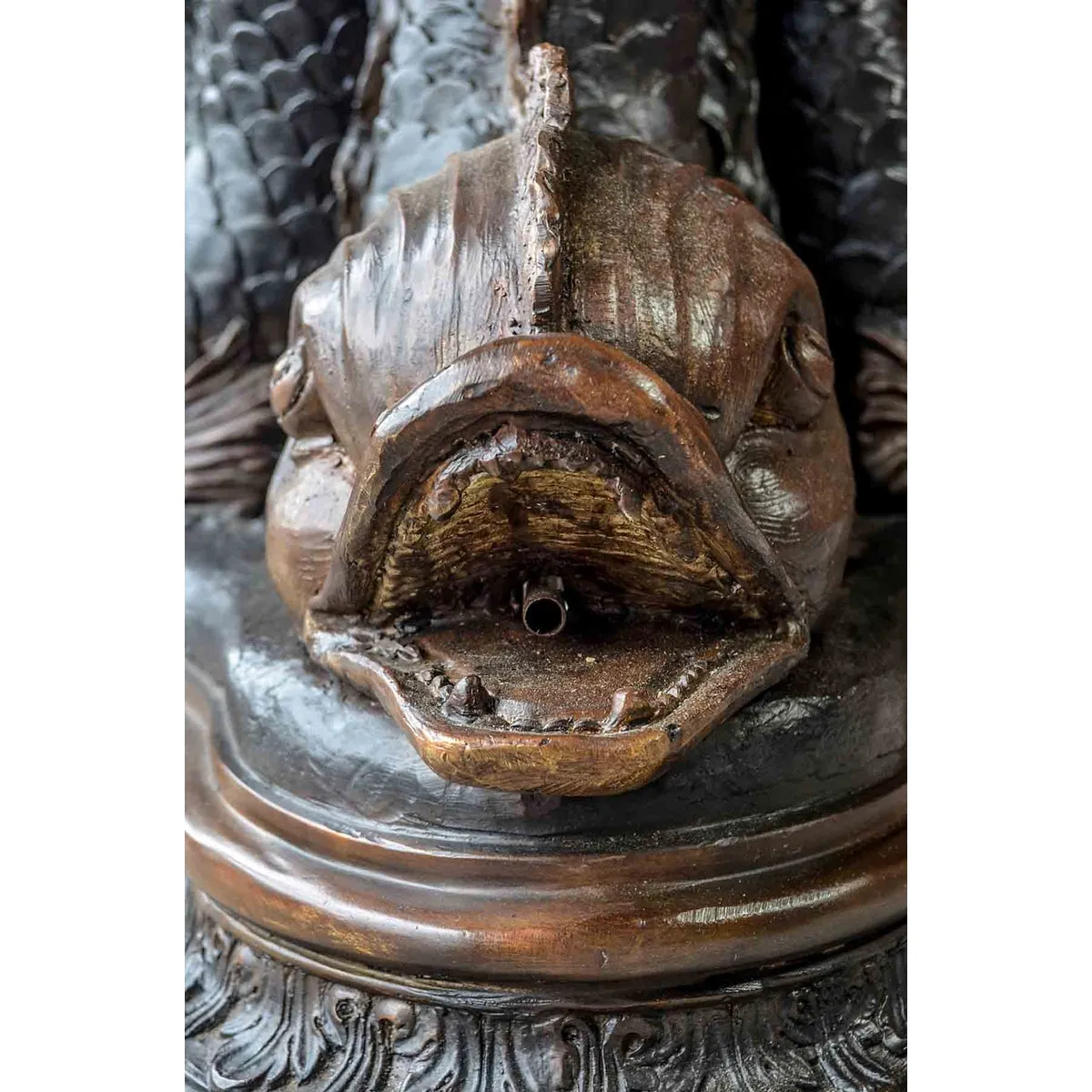 Cherub Wall Fountain with Lion Head