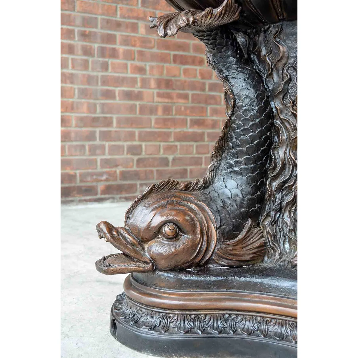 Cherub Wall Fountain with Lion Head
