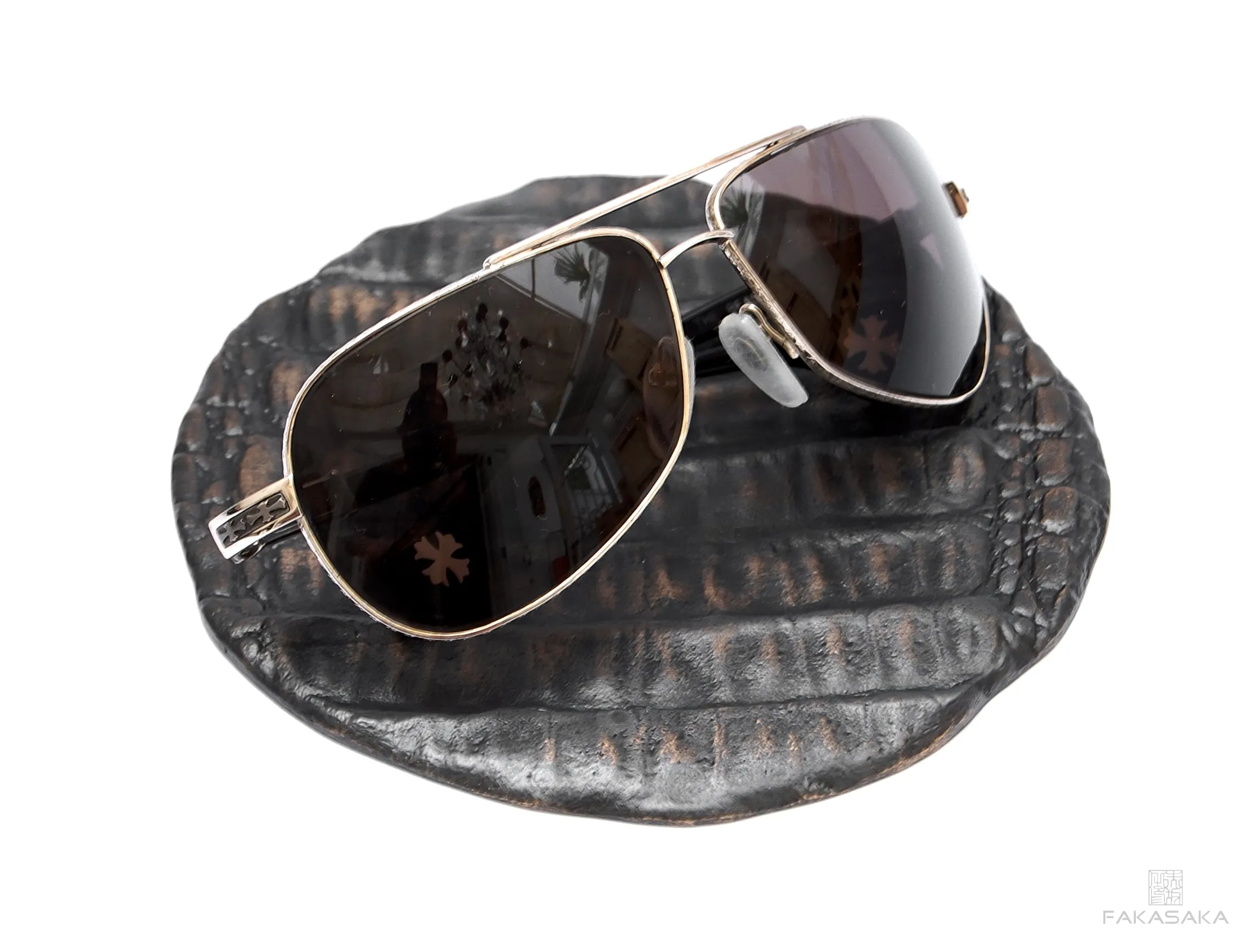 CROCODILE COASTER 1<br><br>CUP COASTER  / BOTTLE COASTER  / CANDLE TRAY / SMALL TRAY<br><br>BLACKBROWN BRONZE
