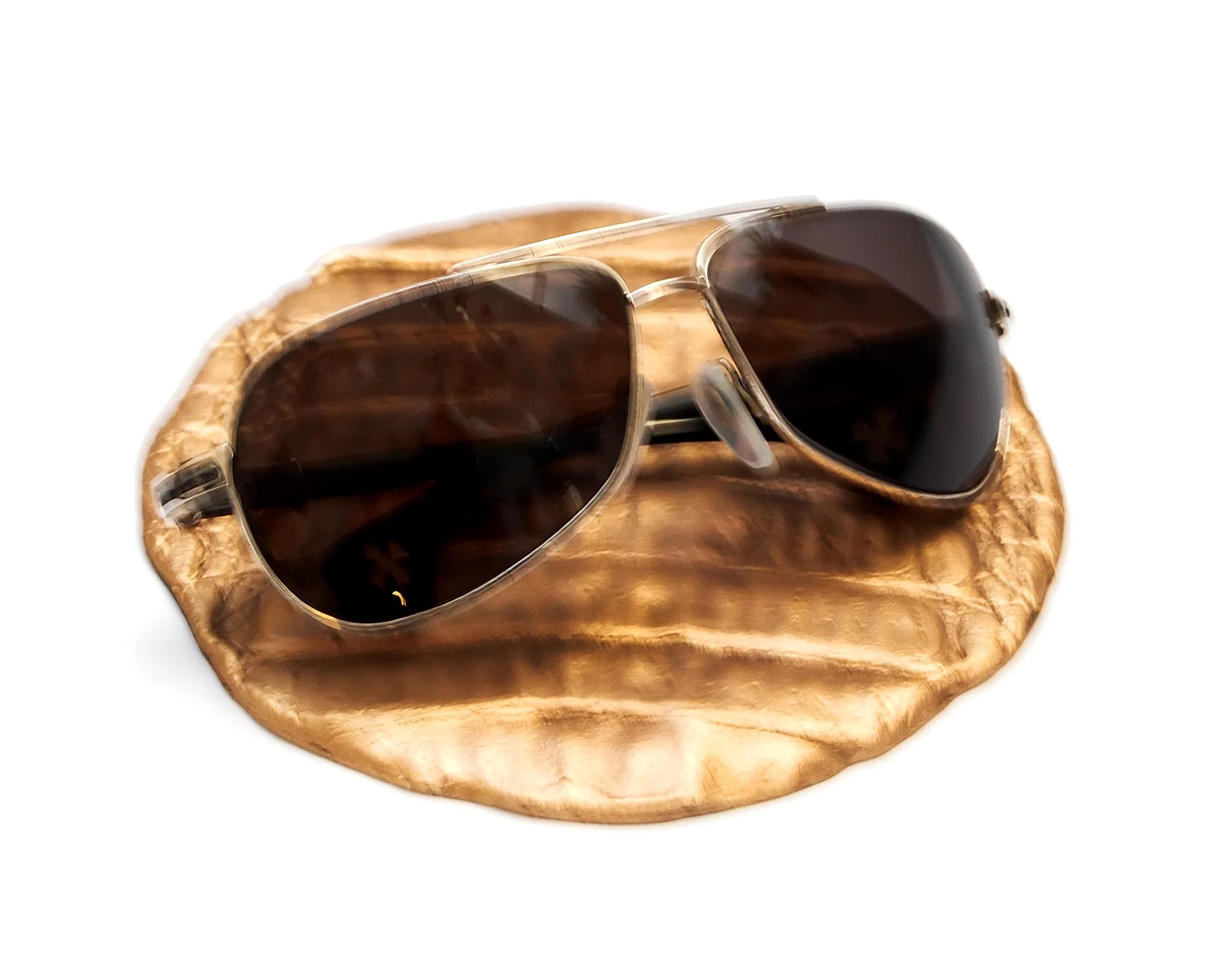CROCODILE COASTER 1<br><br>CUP COASTER  / BOTTLE COASTER  / CANDLE TRAY / SMALL TRAY<br><br>POLISHED BRONZE