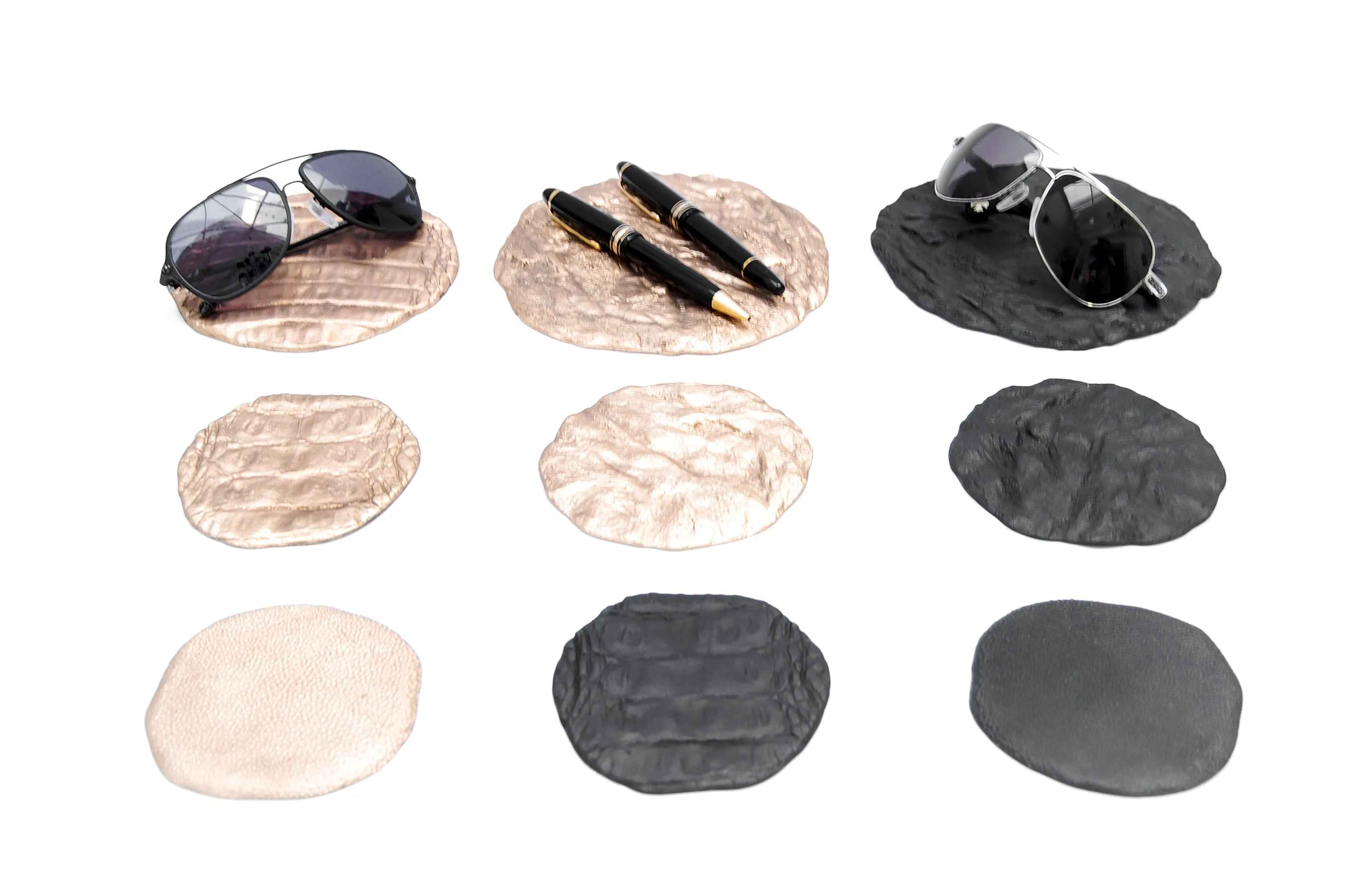 CROCODILE COASTER 1<br><br>CUP COASTER  / BOTTLE COASTER  / CANDLE TRAY / SMALL TRAY<br><br>POLISHED BRONZE