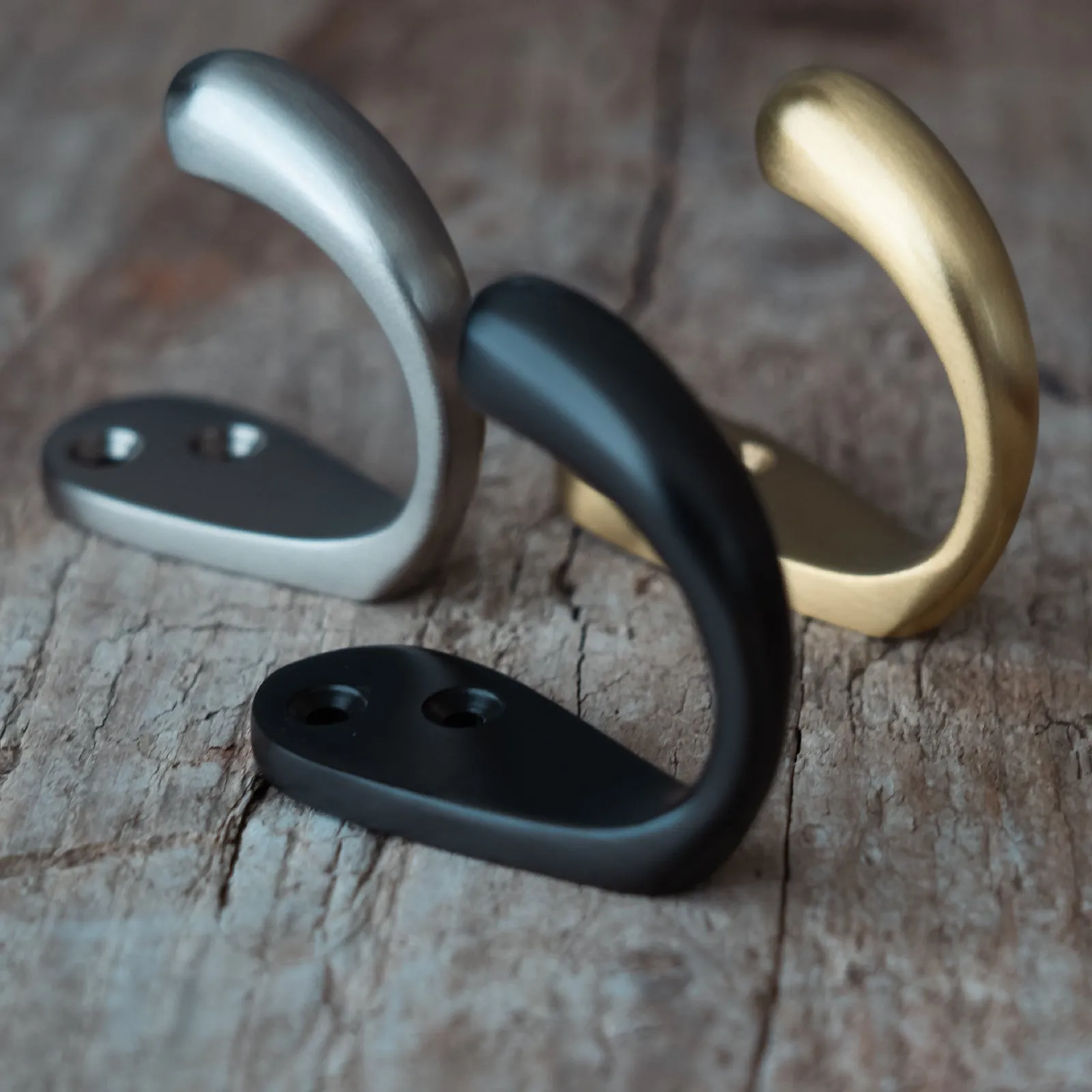 Curved Single Robe Hook