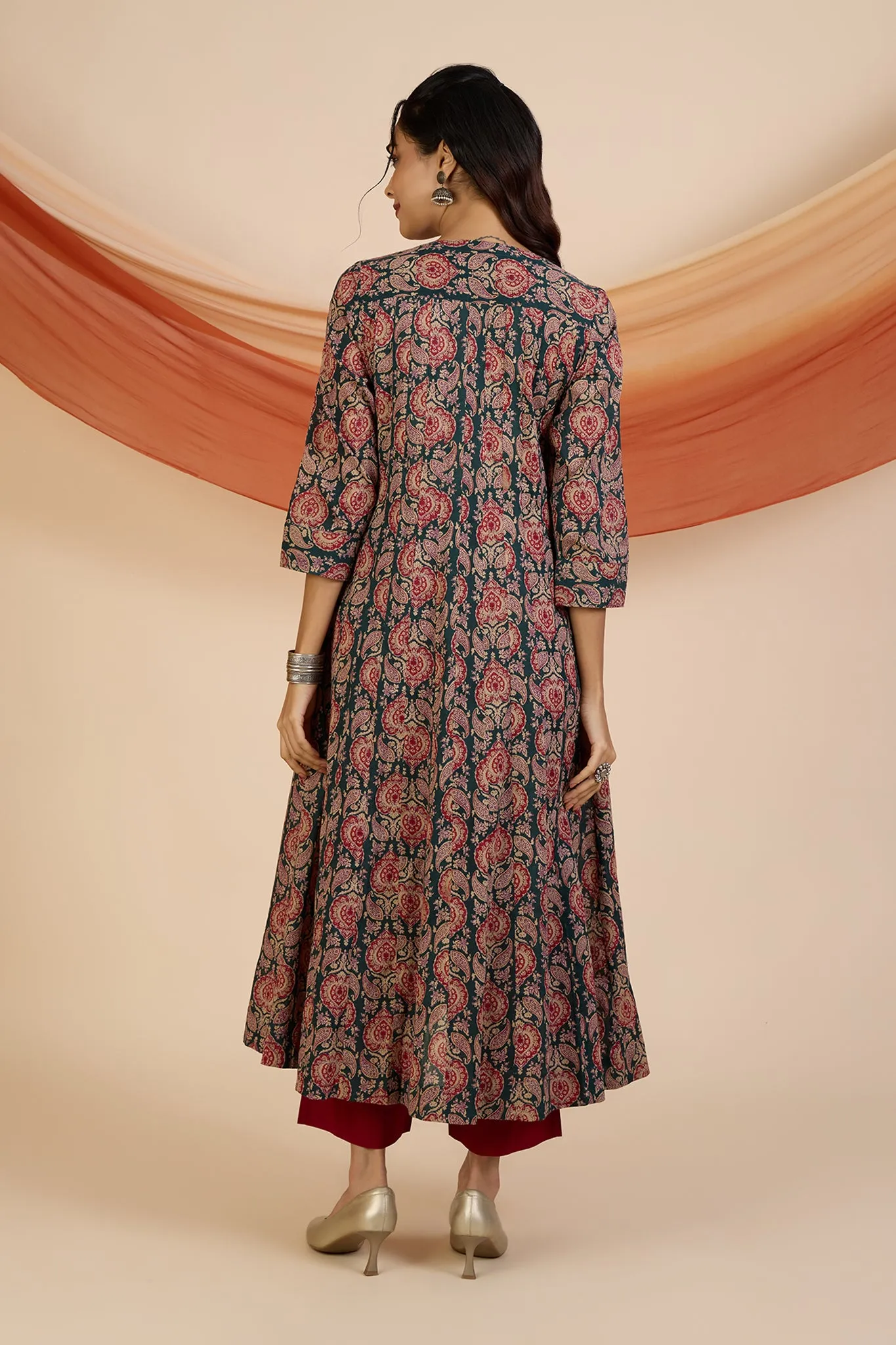 Emerald Garden & Scarlet Petals V-neck Infinity Pintuck Dress