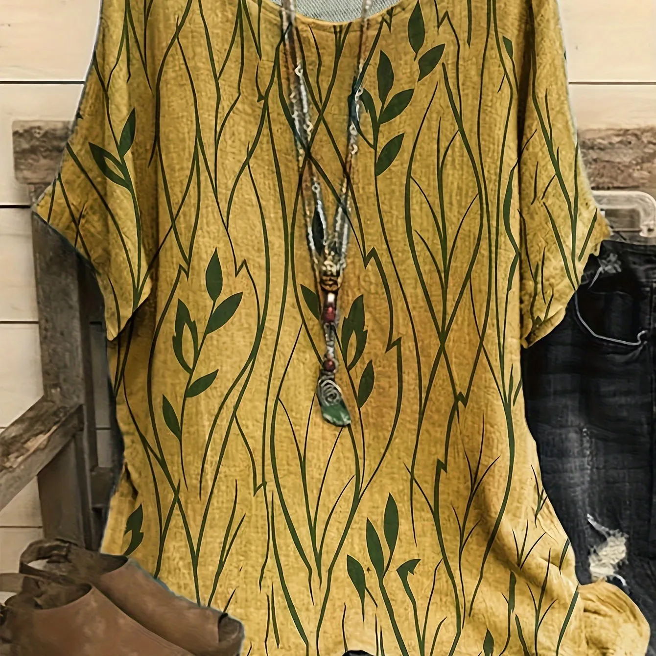 Floral Print Round Neck Half Sleeve Tee for Plus Size Women