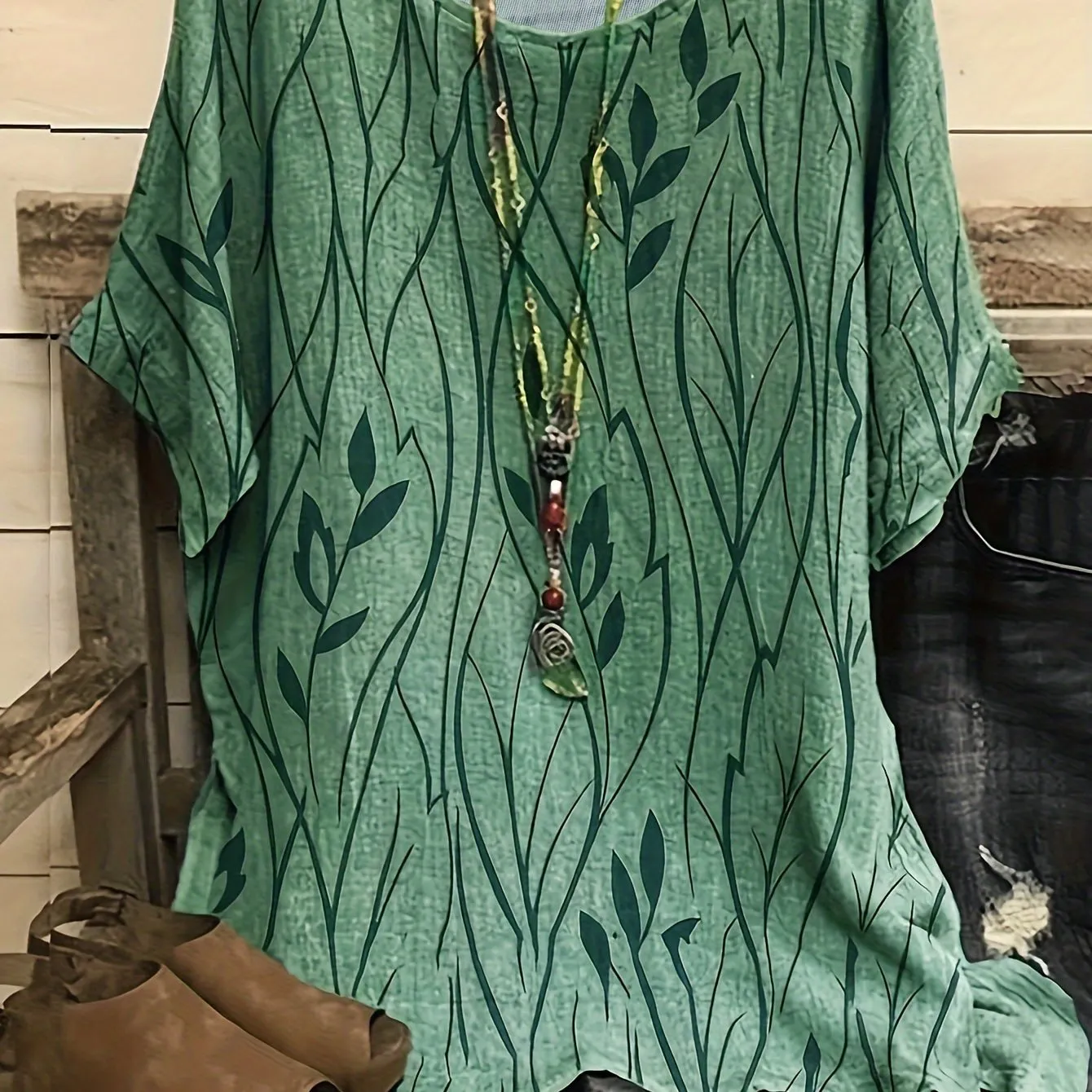 Floral Print Round Neck Half Sleeve Tee for Plus Size Women