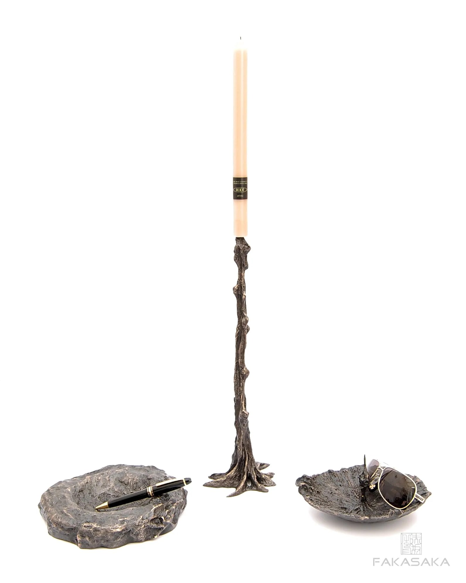 GUI<br><br>CANDLESTICK / SCULPTURE<br><br>BLACKBROWN BRONZE
