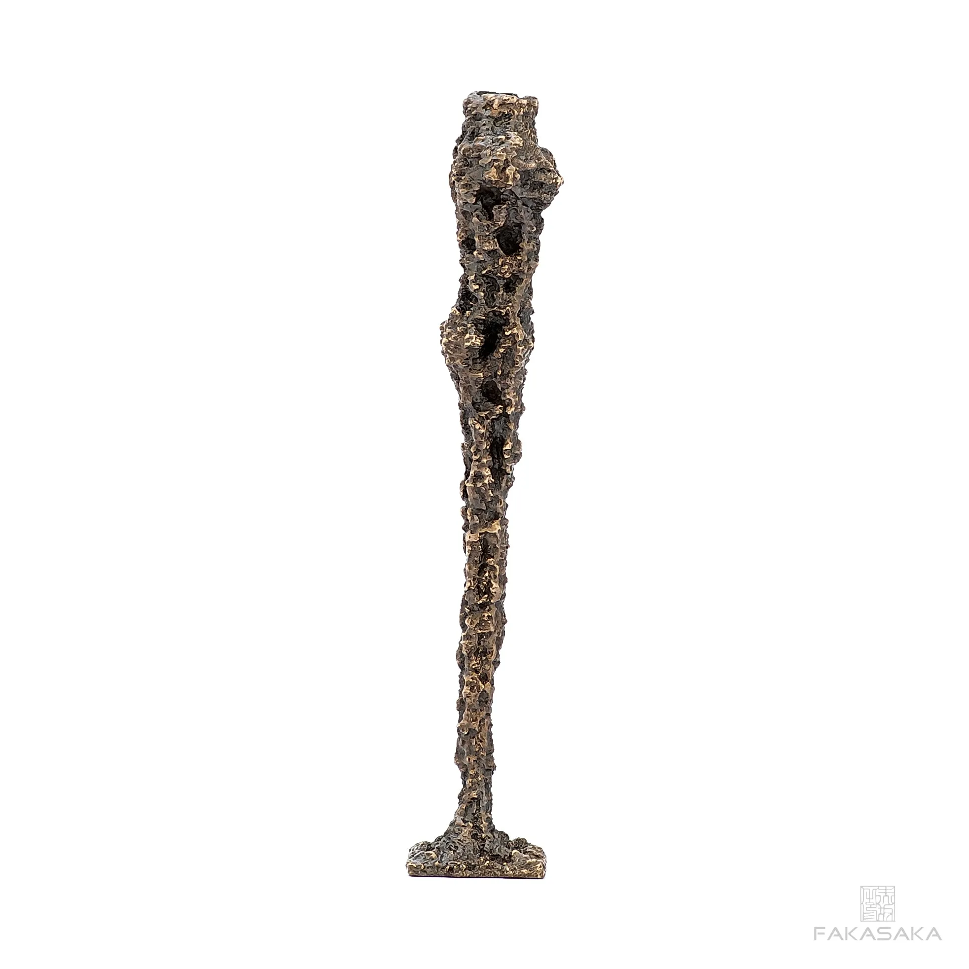 HUN CANDLE HOLDER<br><br>BLACKBROWN BRONZE