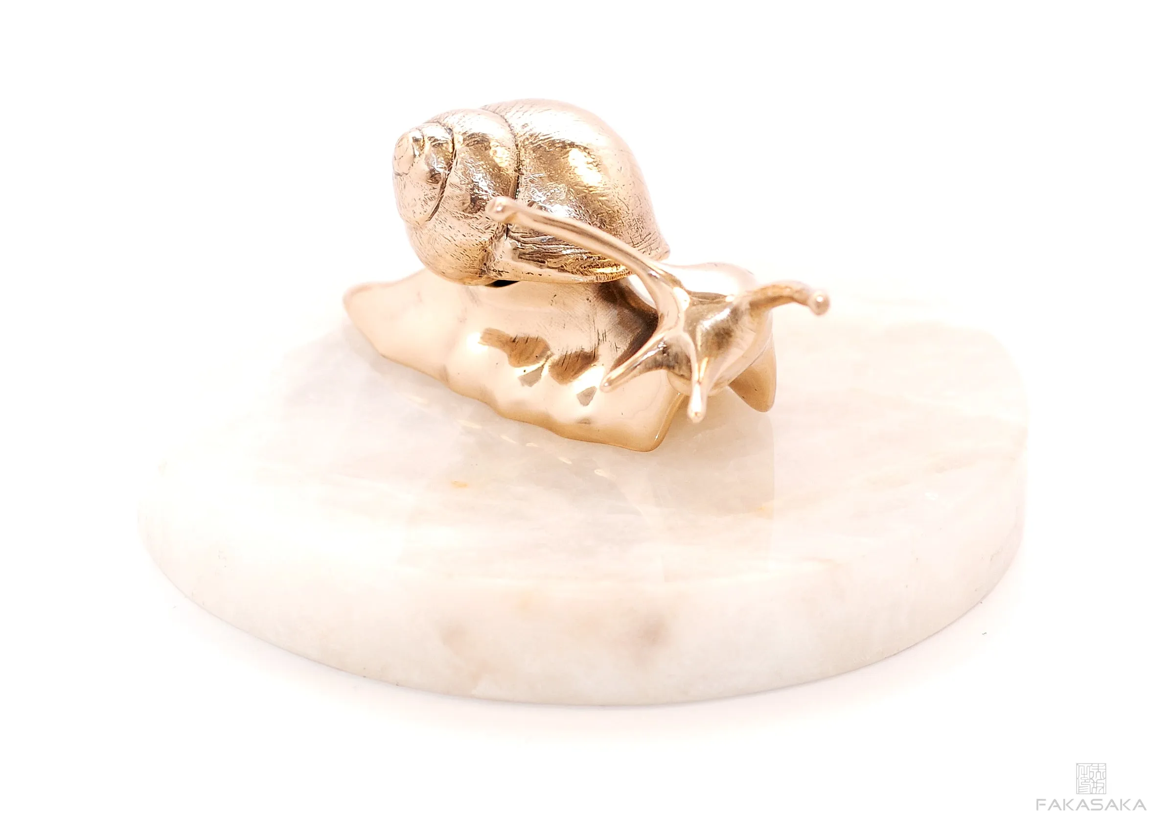 L' ESCARGOT DROITE<br><br>SCULPTURE / PAPER WEIGHT<br><br>POLISHED BRONZE<br>ONYX BASE