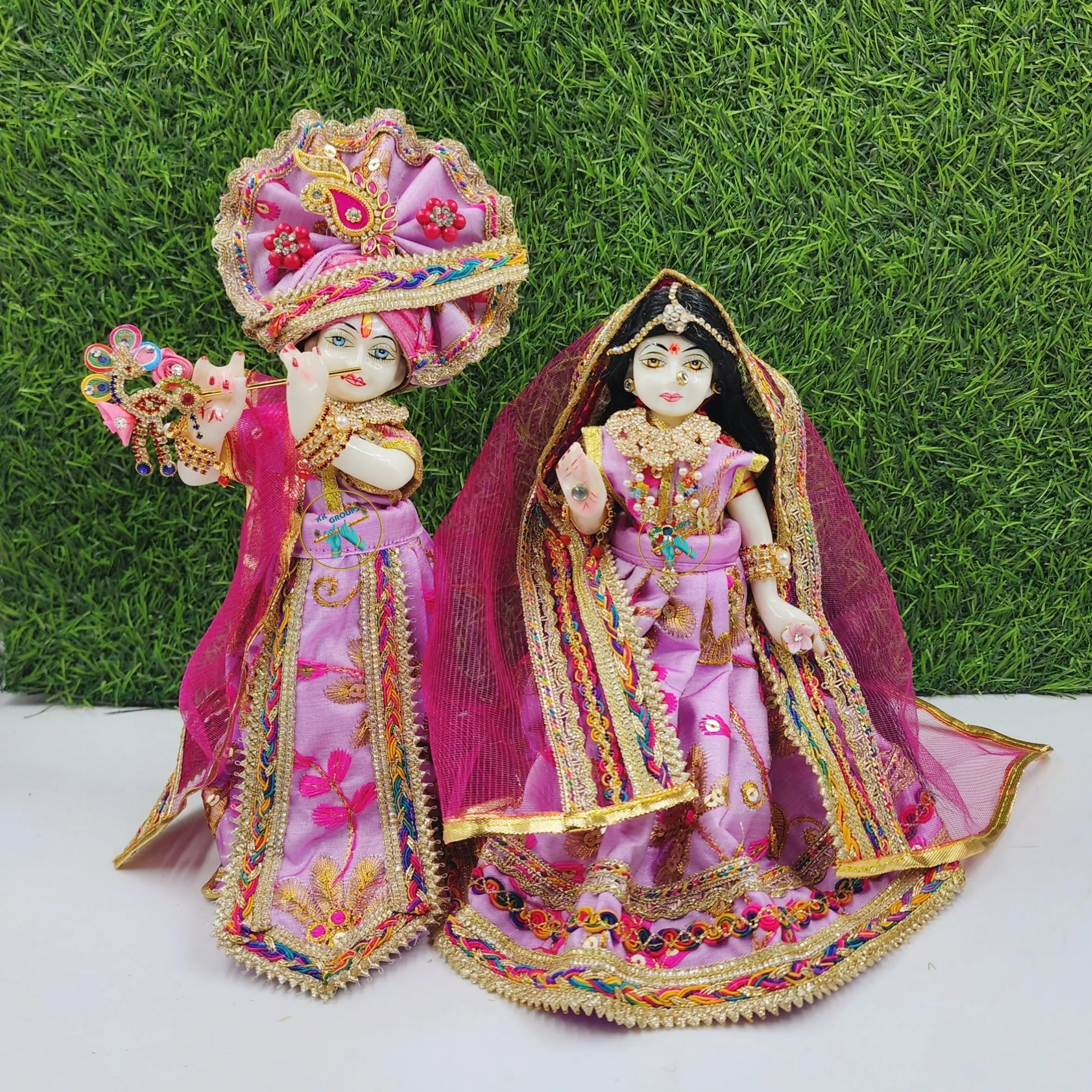 Lavender rani dress for radha krishna  (Sizes are according to idol height)