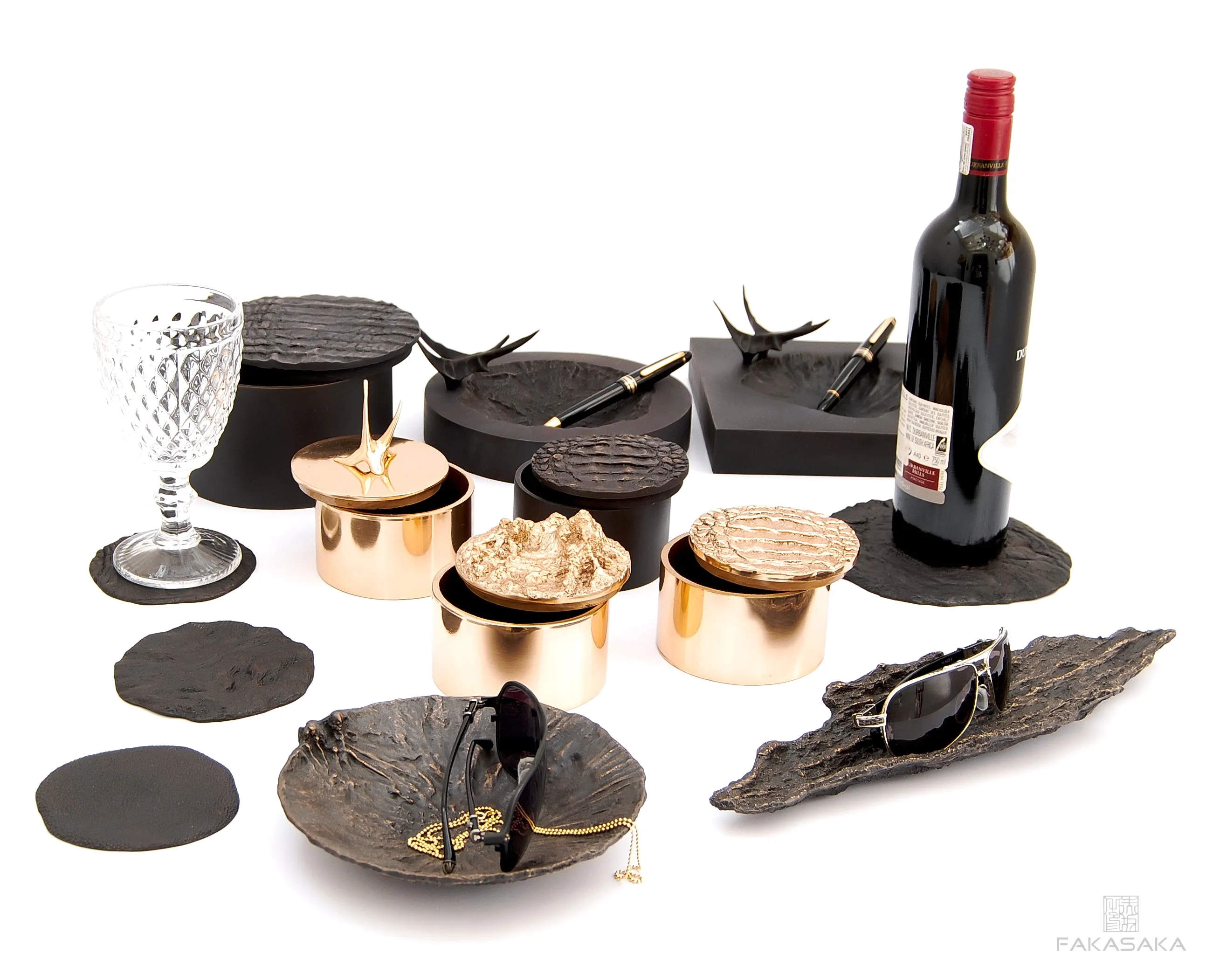 MARK<br><br>SMALL BOX / ASHTRAY<br><br>BLACKBROWN BRONZE